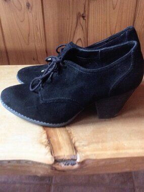Dr. Scholl's Black Faux Suede Witchy Boho Heels Size 8M